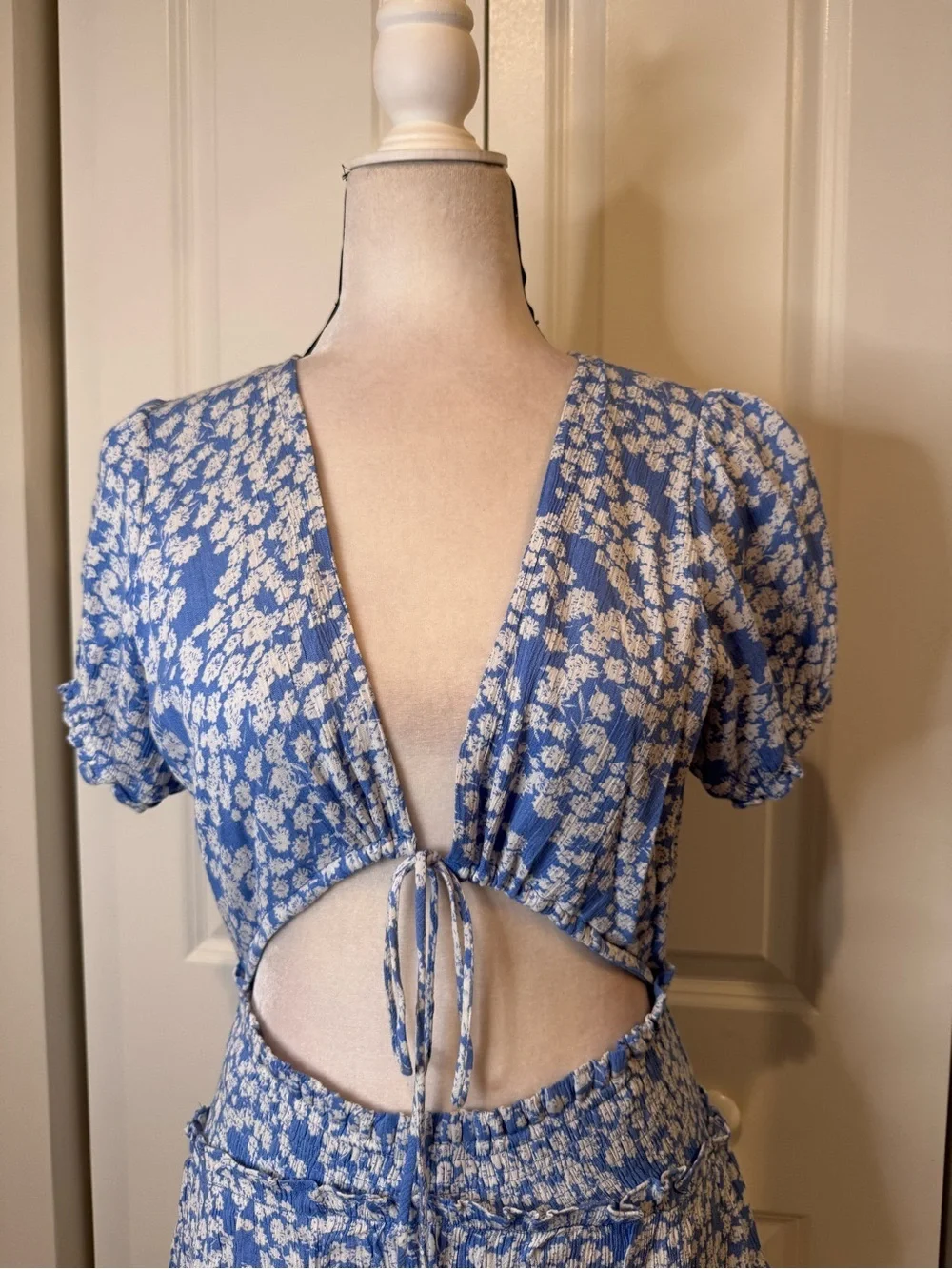 MABLE Blue Floral Cutout Tiered Mini Skirt Set